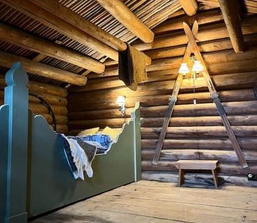 Hundorp Chalet De Esquí | Traditional barn -Stabbur - wifi og sauna