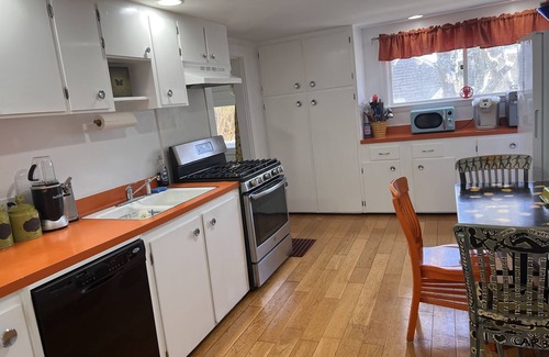 North Truro Casa | Traditional Cape Cod Home