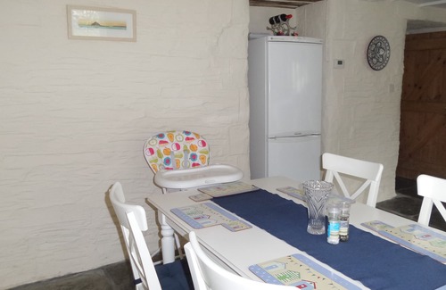 St Teath Cabaña | Cottage tradicional, jardín cerrado, Trewalder, Nr Port Isaac y playas de surf.