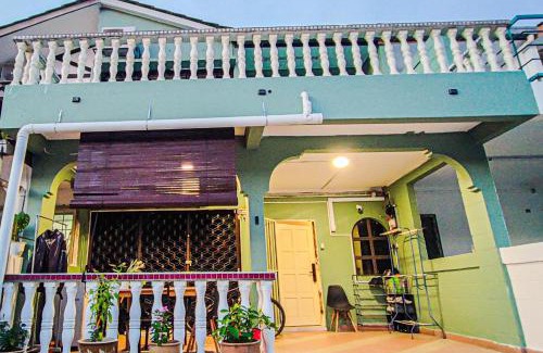 Petaling Jaya Casa | Traditional Cottage at Sunway by HCK