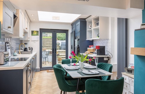 Ampleforth Cabaña | Traditional Country Cottage - Pet Friendly