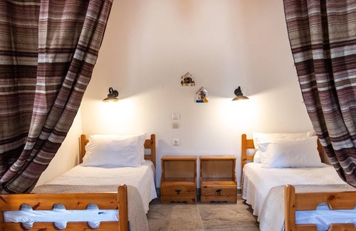 Soroni Casa | Village Dream