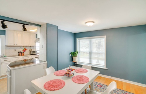 Lee Apartamento | Trail Access: Berkshires Gem w/ Rooftop Deck!