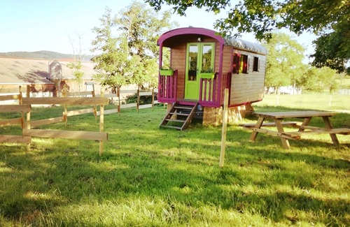 Chassagnes Cabina | Trailer on the farm