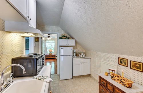 Rockfield Apartamento | Trails & Fishing Pond at Serene Delphi Getaway