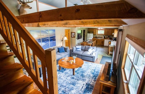 Pittsburg Casa | Trailside Lodge- Trail Access w/Game Table-New AC