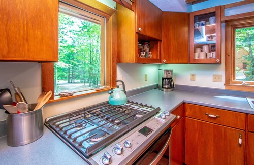 Birch Hill Casa | Trailside off West Side!