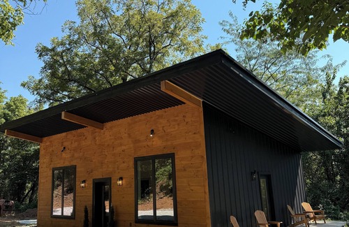 Jasper Cabina | Tranquil cabin with AC in charming Jasper