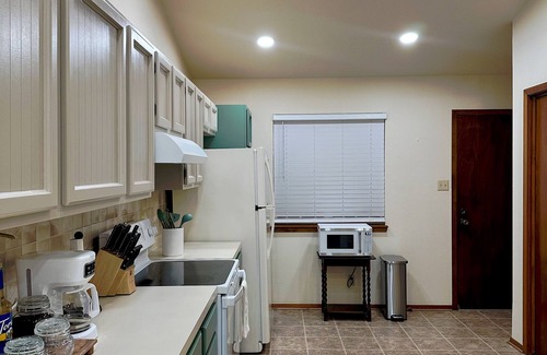 Harlingen Casa | Tranquil, Cozy, & Loved Retreat