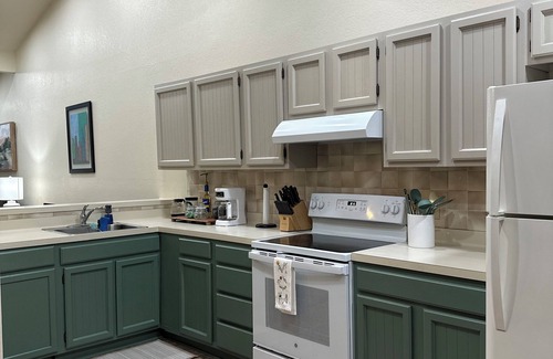 Harlingen Casa | Tranquil, Cozy, & Loved Retreat