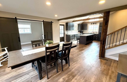 Quincy Otro | Tranquil farmhouse in Quincy - 5+ bedrooms- 15 mins from Hillsdale College