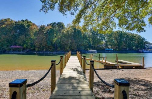 Mount Mourne Apartamento | Tranquil Lakefront Carriage House with Dock