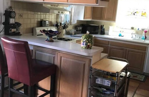 Torrance Casa | Tranquil oasis in the suburbs