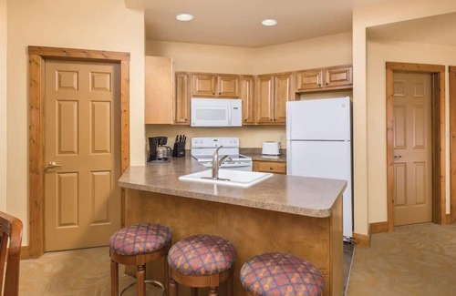 Hanover Condominio | Tranquil Retreat: Cozy 1BR Suite @ Wyndham Galena