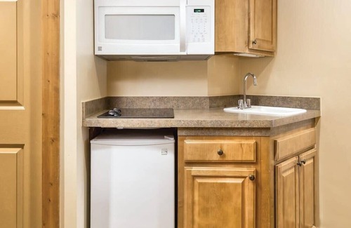 Hanover Condominio | Tranquil Retreat: Cozy 1BR Suite @ Wyndham Galena