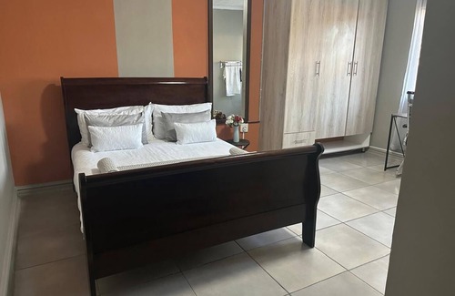 Richards Bay Cama Y Desayuno | Tranquil Retreat Guest House