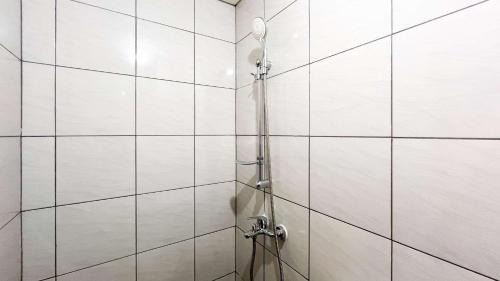 Makassar Apartamento | Tranquil Studio (No Kitchen) Apartment Bandaraya - Tallasa City Makassar By Travelio