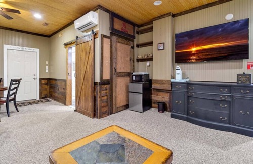 Almont Apartamento | Tranquil suite in The Neck neighborhood on Edisto Island