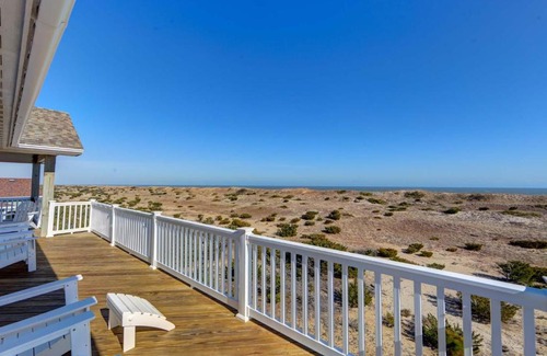 Salvo Casa | Tranquil View