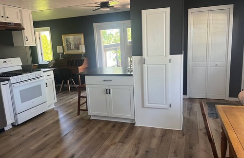 Delavan Casa | Tranquil Waters Retreat, Delavan, WI