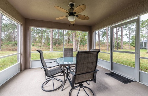 Palm Coast Casa | Tranquilidad espera! Respaldos de casas privadas a lo que una vez fue un campo de golf: precioso