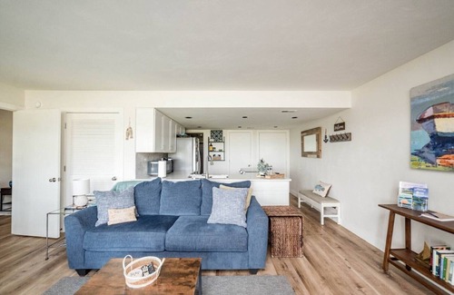 North Shore Condominio | Tranquility Cove at Smith Mountain Lake —Your Home Away From Home!