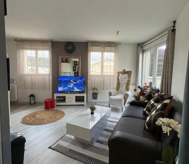 Poissy Apartamento | Tranquillité à 30 min de Paris