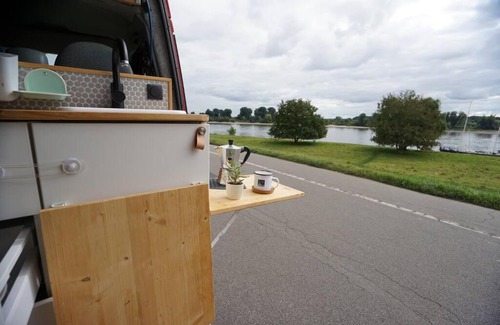 Pempelfort Otro | Transi the Van