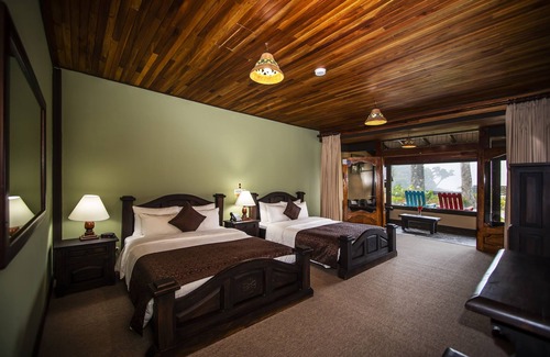 Monteverde Cabina | Trapp Family Lodge