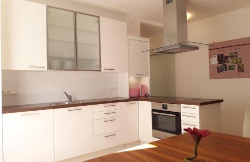 Linz Apartamento | Traumapartment Pöstlingberg, reservierter Parkplatz, 4 Schlafzimmer