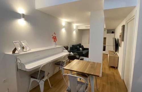 Penya-roja Apartamento | Travel Habitat Alameda Suites.