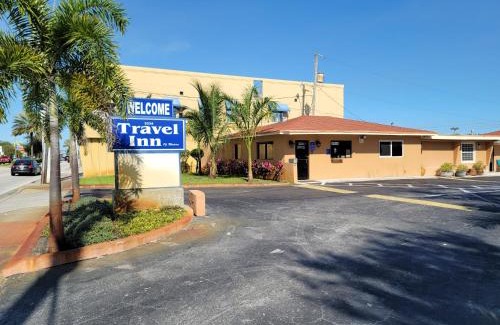 Riviera Beach Hotel | Travel Inn of Riviera Beach