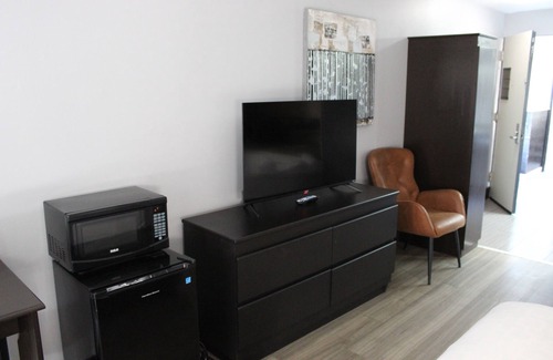 Mauricie Hotel | Travelodge by Wyndham Trois-Rivieres