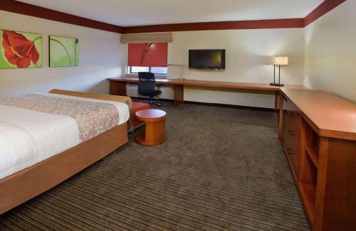 Columbus Hotel | Travelodge by Wyndham Columbus State University