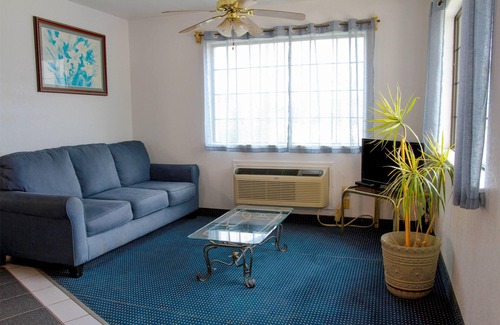 Guymon Hotel | Travelodge by Wyndham Guymon