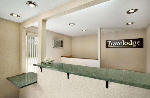 La Porte Hotel | Travelodge by Wyndham La Porte/Michigan City Area