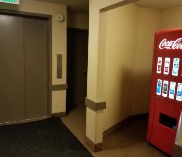 Marina District Hotel | Travelodge by Wyndham San Francisco Bay