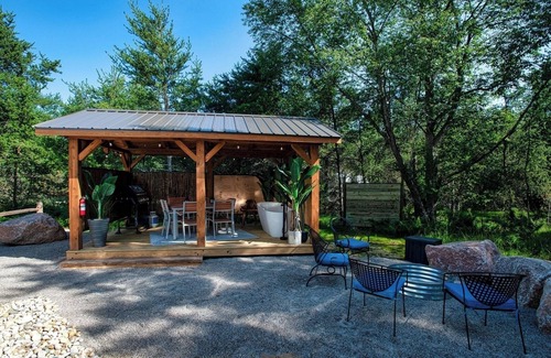 Williamsburg Apartamento | Traverse City - Luxury on the Edge - 10