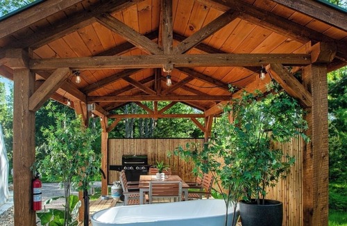 Williamsburg Apartamento | Traverse City - Luxury on the Edge -13