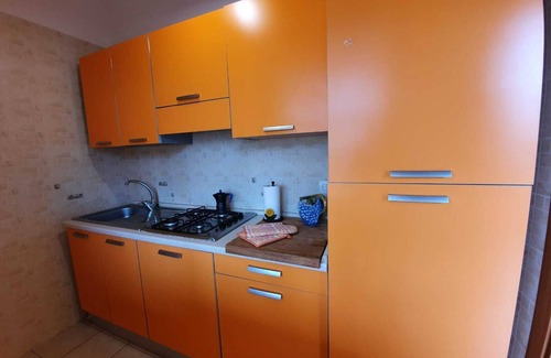 Montincello Apartamento | Tre Appartamenti in Villa con Giardino Vicino al Mare