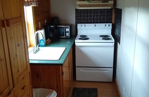 New Albany Cabina | Treaster's Cabin * Paddleboat / Great Fishing * (No se requiere licencia de pesca).