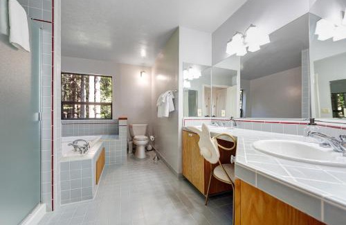 Sea Ranch Casa | Tree House