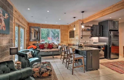 Interlochen Casa | Tree Top Terrace Cottage