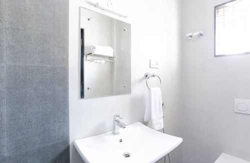 Coimbatore Hotel | Treebo Hi Line Apartments Kalapatti