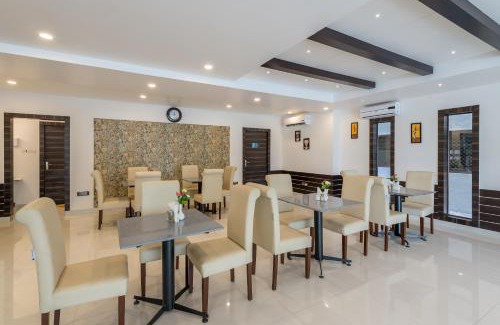 Stage 1 Hotel | Treebo Raj Premier, Indiranagar