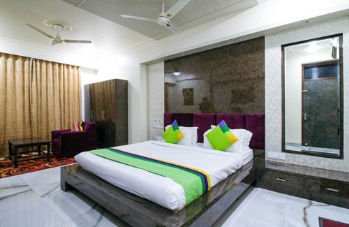 Jaipur Hotel | Treebo Rockland, Jaipur