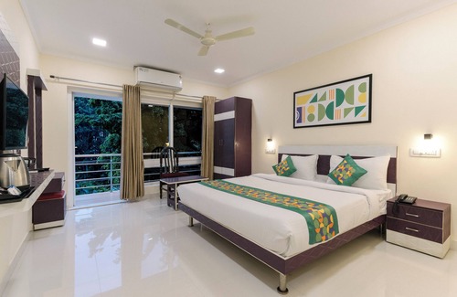 Yelagiri Hotel | Treebo Sns Grand Inn