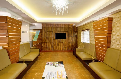 Kochi Hotel | Treebo The Qasr