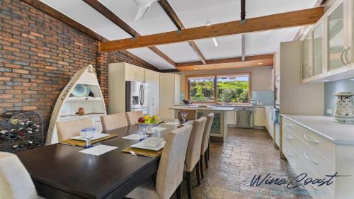 Port Willunga Casa | Treehaven by Wine Coast Holiday Rentals