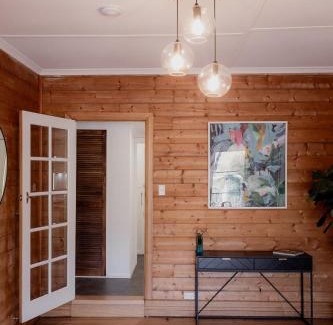 Lenah Valley Casa | Treelined retreat Lenah Valley